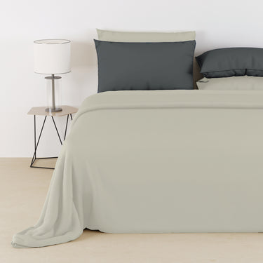 Machester -Solid King size Bedsheet Set