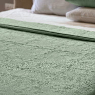 Sensation Ultrasonic Quilted  Bed Cover set(Pistachio)