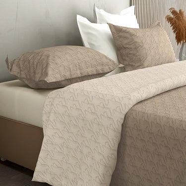 Aura Multi Needle Quilted, Reversible Bedcover (Mocha & Beige)