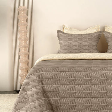 Everyday Ultrasonic Quilted Reversible Bedcover (Mocha - Beige)