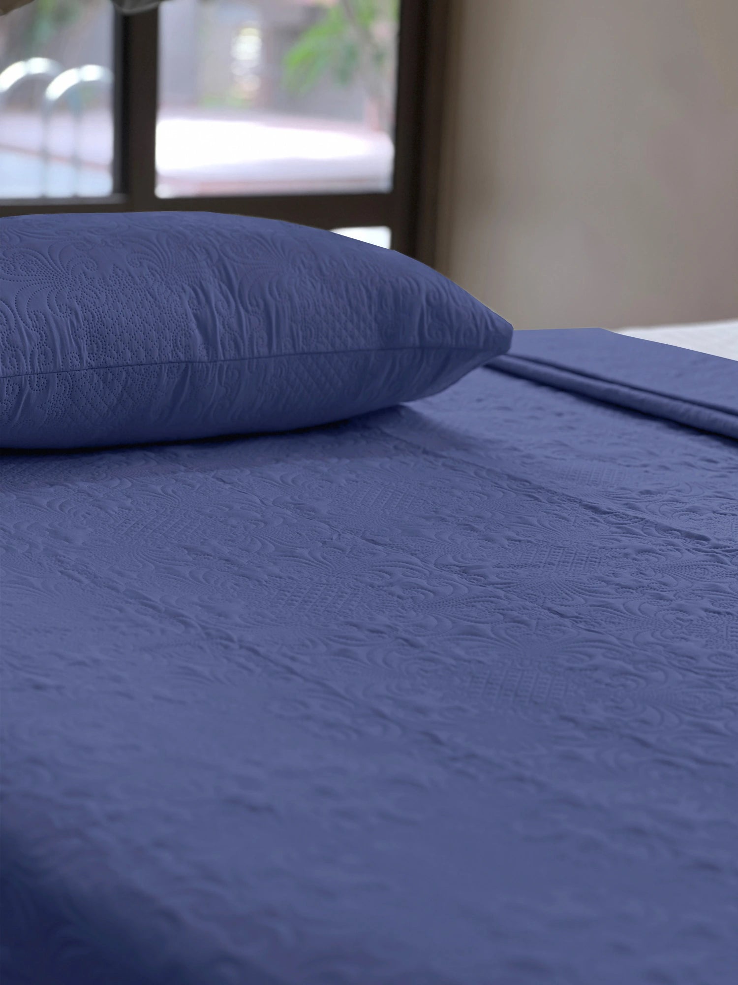 Sensation Ultrasonic Quilted  Bed Cover set (BlueBerry)