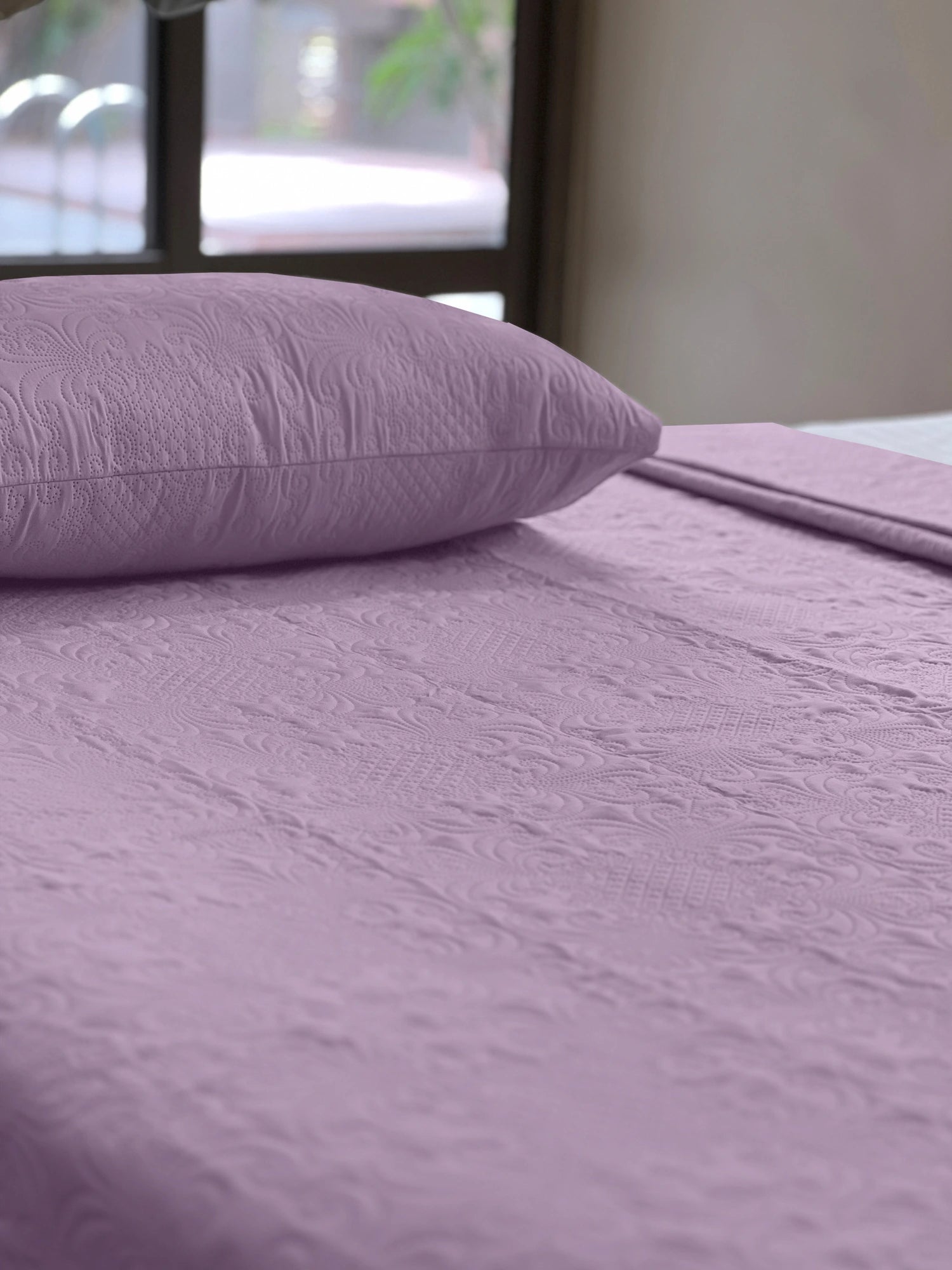 Sensation Ultrasonic Quilted  Bed Cover set (Lilac)