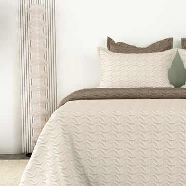 Rangriti - Multi-needle quilted, Reversible Bedcover (Beige & Mocha)