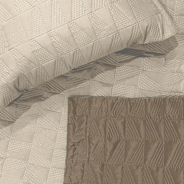 Everyday Ultrasonic Quilted Reversible Bedcover (Beige - Mocha)