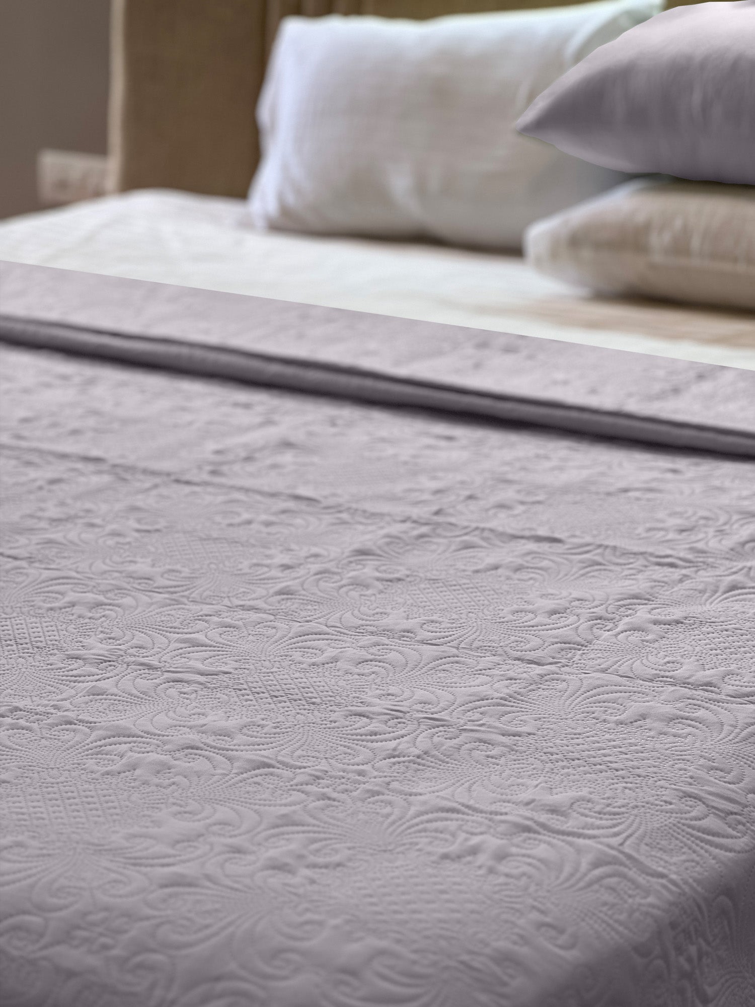 Sensation Ultrasonic Quilted  Bed Cover set(Mist)