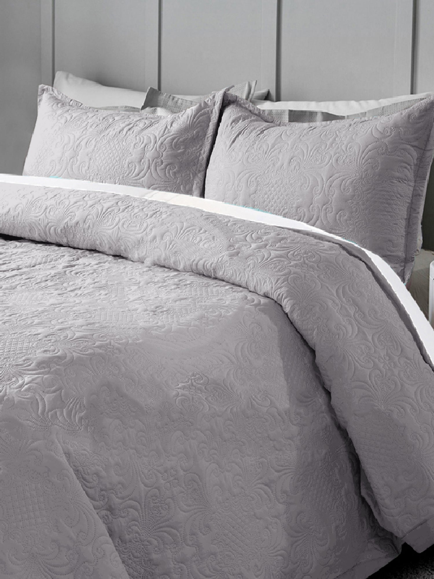 Sensation Ultrasonic Quilted  Bed Cover set(Mist)