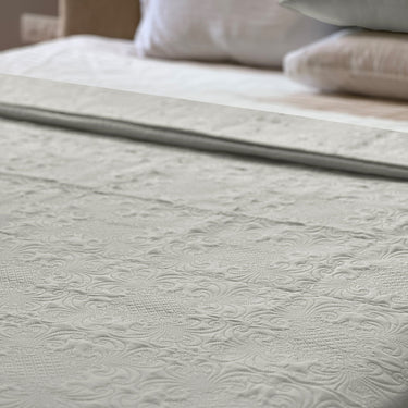 Sensation Ultrasonic Quilted  Bed Cover set(Beige)