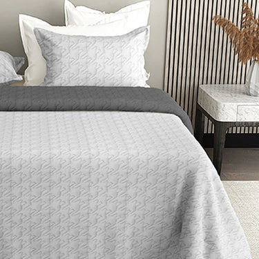 Aura Multi Needle Quilted, Reversible Bedcover (Silver & Grey)