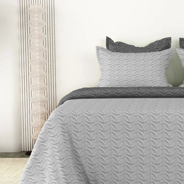 Rangriti - Multi-needle quilted, Reversible Bedcover (Silver & Grey)