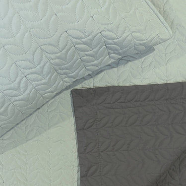 Rangriti - Multi-needle quilted, Reversible Bedcover (Pistachio & Grey)