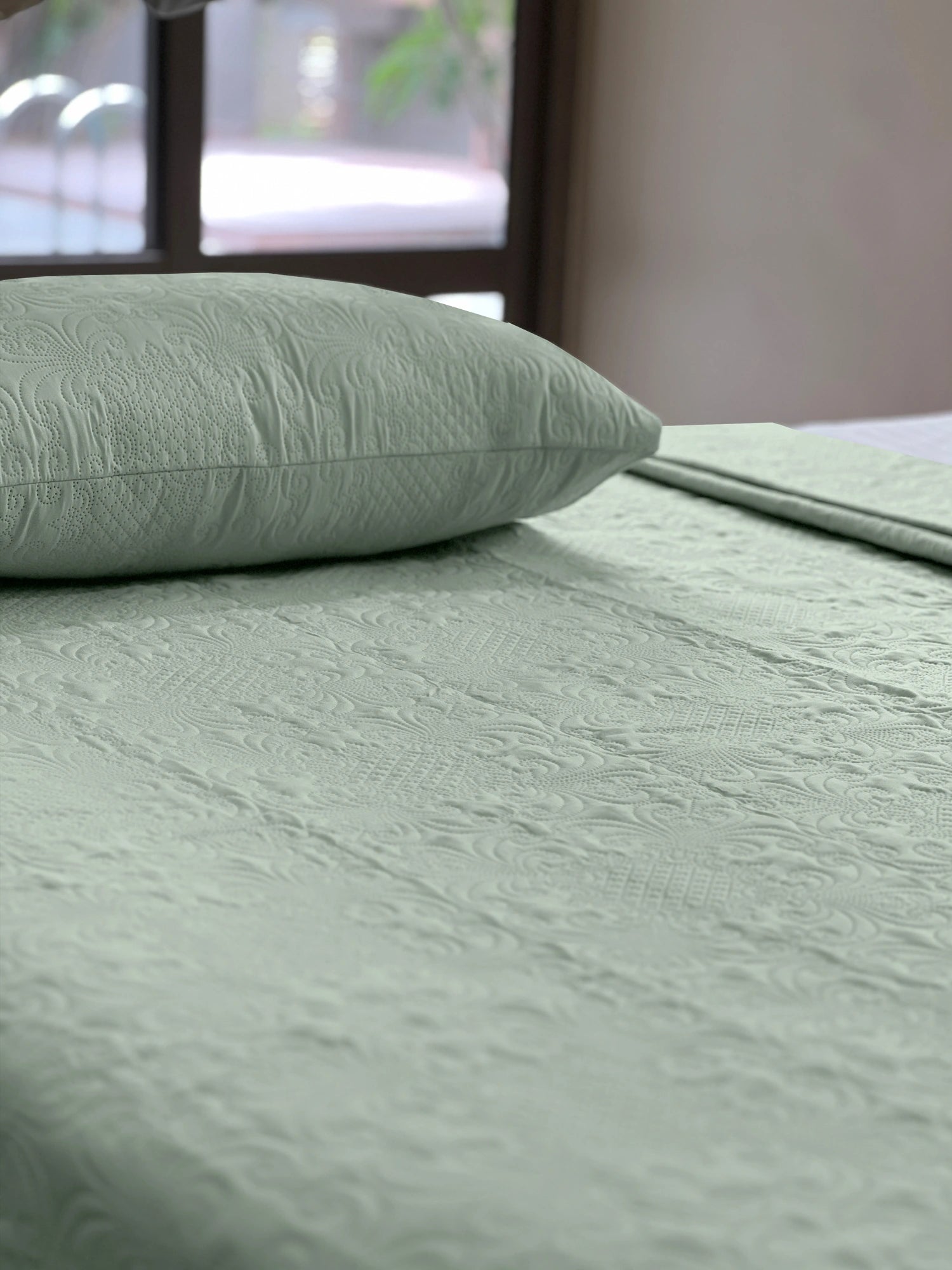 Sensation Ultrasonic Quilted  Bed Cover set (Sage Green)