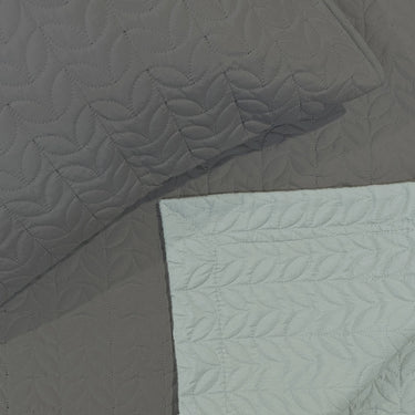 Rangriti - Multi-needle quilted, Reversible Bedcover (Grey & Pistachio)