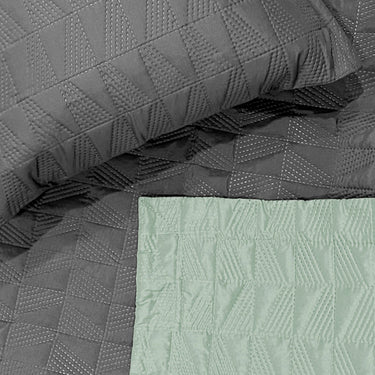 Everyday Ultrasonic Quilted Reversible Bedcover (Grey - Pistachio)