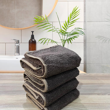 Insignia 450GSM High Absorbent, Super Soft, Anti Microbial, Hand Towel (40cm x 60cm ), Walnut